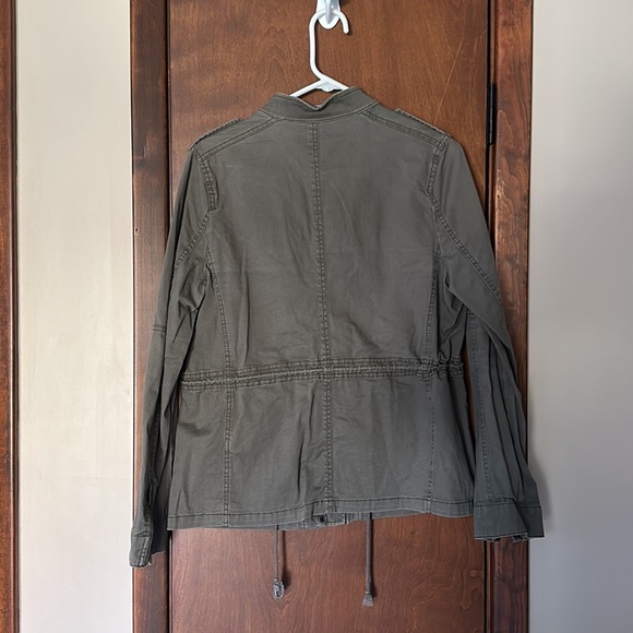 Express Army Green Jacket - size Medium - Picture 5 of 7